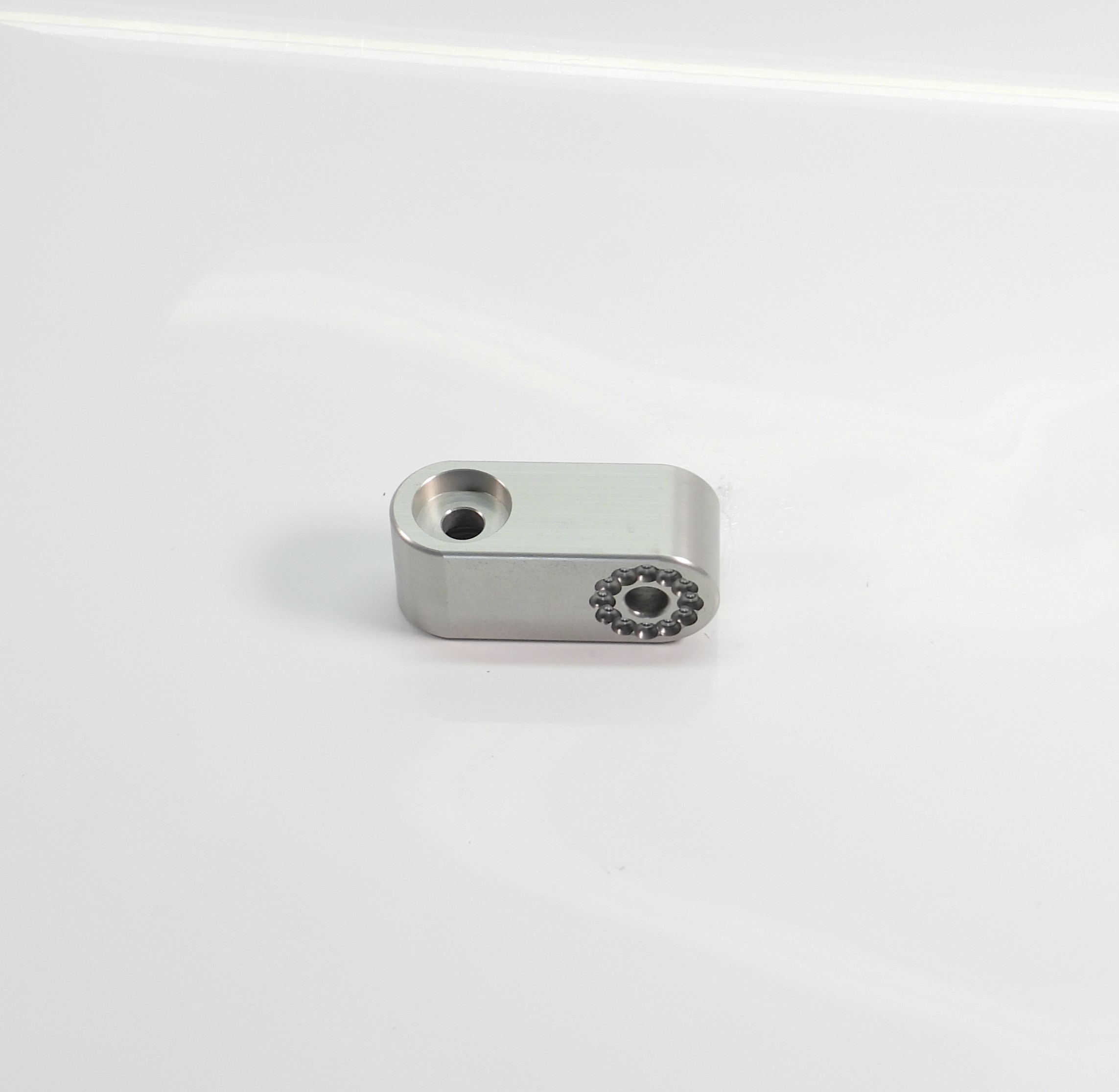 BalZoutLLC.com: Knuckle